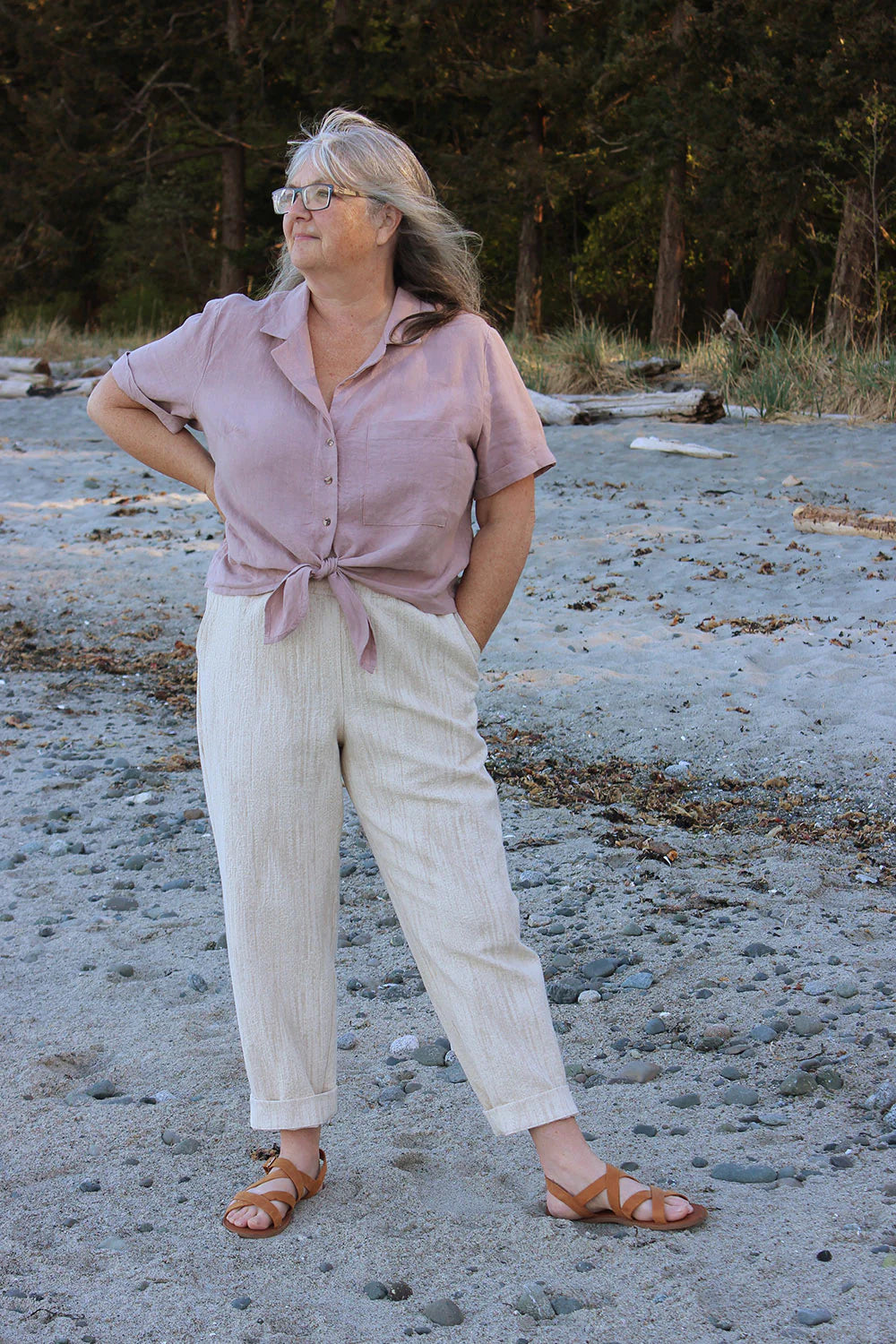 person wearing Arden pants with rolled pants cuff view