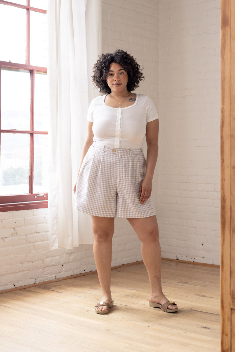 Dill High-Waisted Pleated Shorts